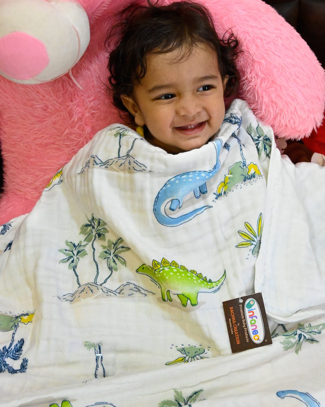 Infaneo Muslin Cotton Blanket for Baby - 131 - White - Baby using the Blanket Image