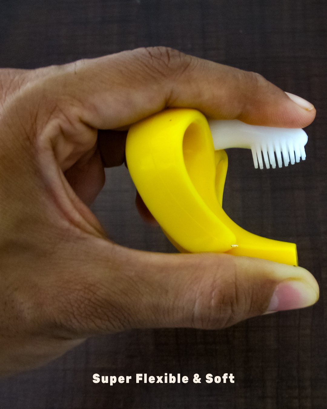 Infaneo Baby Banana Teether Toothbrush - 8018 - Yellow - Flexibility Image